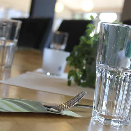 Hotell Heimat Brokelandsheia 3*